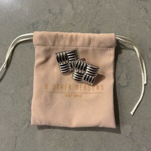 Woven Square Earrings in Silver